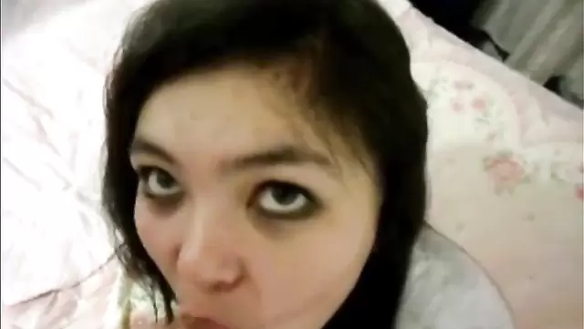 Cute Arab girl sucking with passion